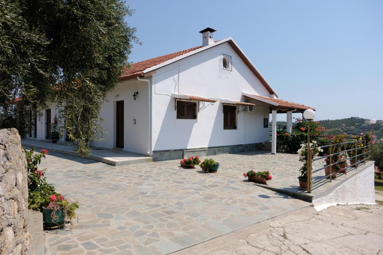 Eleonas Holiday Home Apartment Agios Stefanos Avliotes  Екстериор снимка